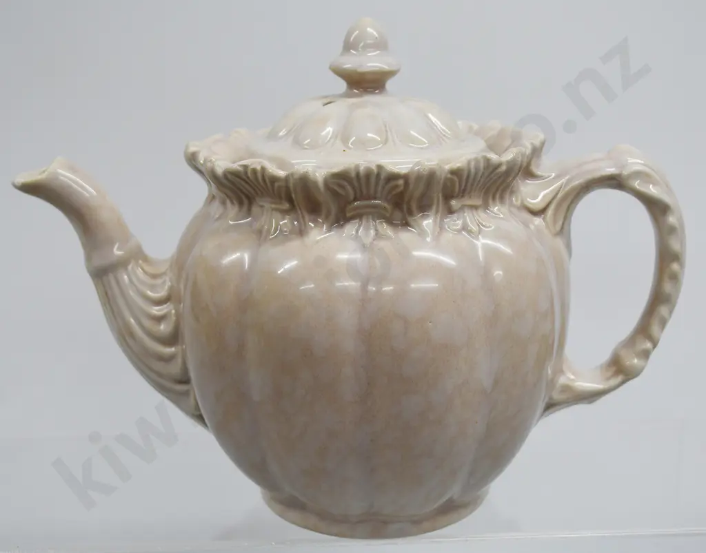 TEMUKA WARE TEAPOT OATMEAL/CREAM Image 1++