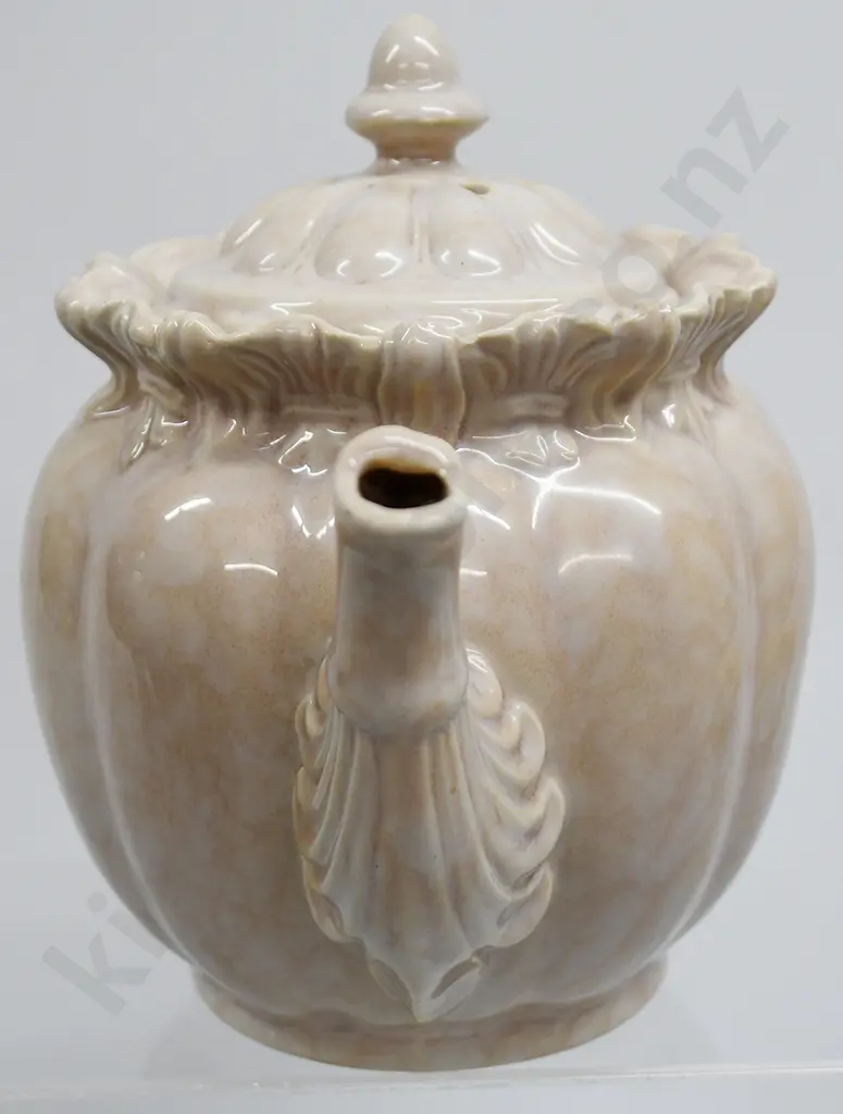 TEMUKA WARE TEAPOT OATMEAL/CREAM Image 1++