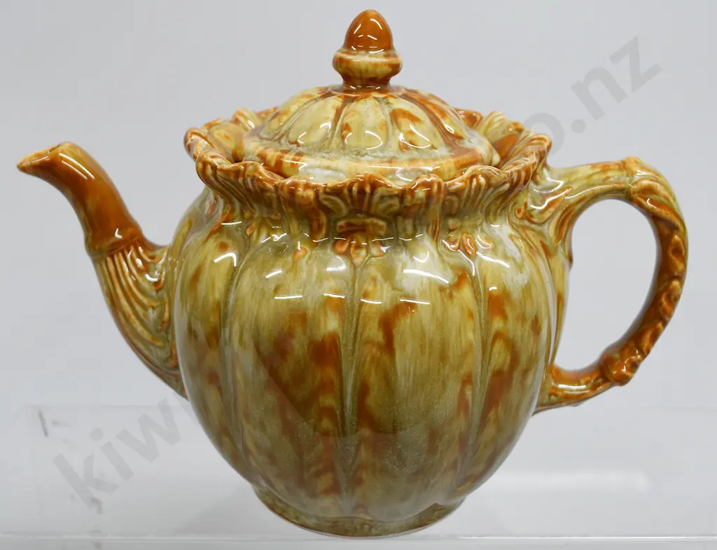 TEMUKA WARE TEAPOT MOTTLED Image 1++