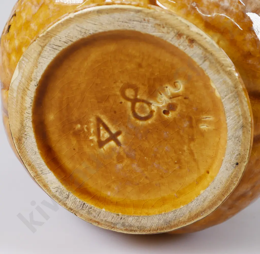 CROWN LYNN/AMBRICO SHAPE 48 JUG VASE Image 1++