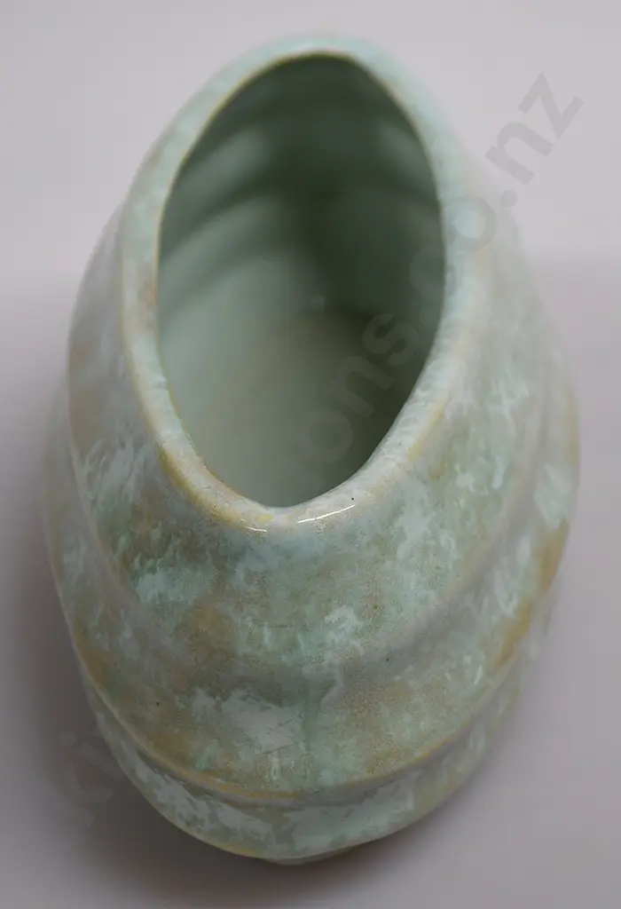 CROWN LYNN/AMBRICO SHAPE 77 VASES Image 1++