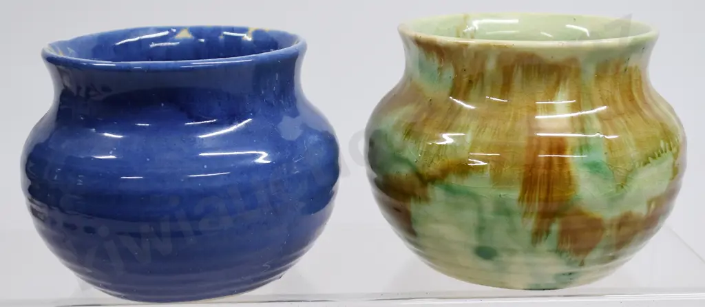 CROWN LYNN/AMBRICO SHAPE 42 VASES Image 1++