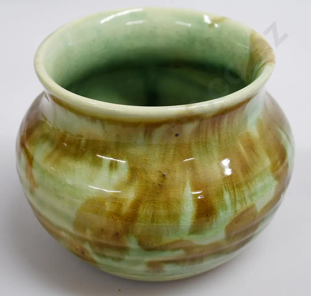 CROWN LYNN/AMBRICO SHAPE 42 VASES Image 1++