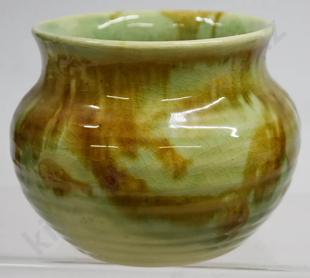 CROWN LYNN/AMBRICO SHAPE 42 VASES Image 1++