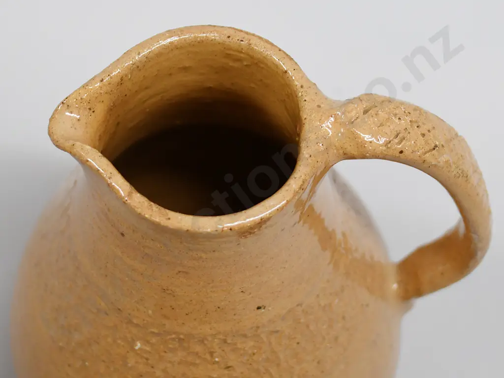 CROWN LYNN UNRECORDED DANIEL STREENSTRA JUG Image 1++