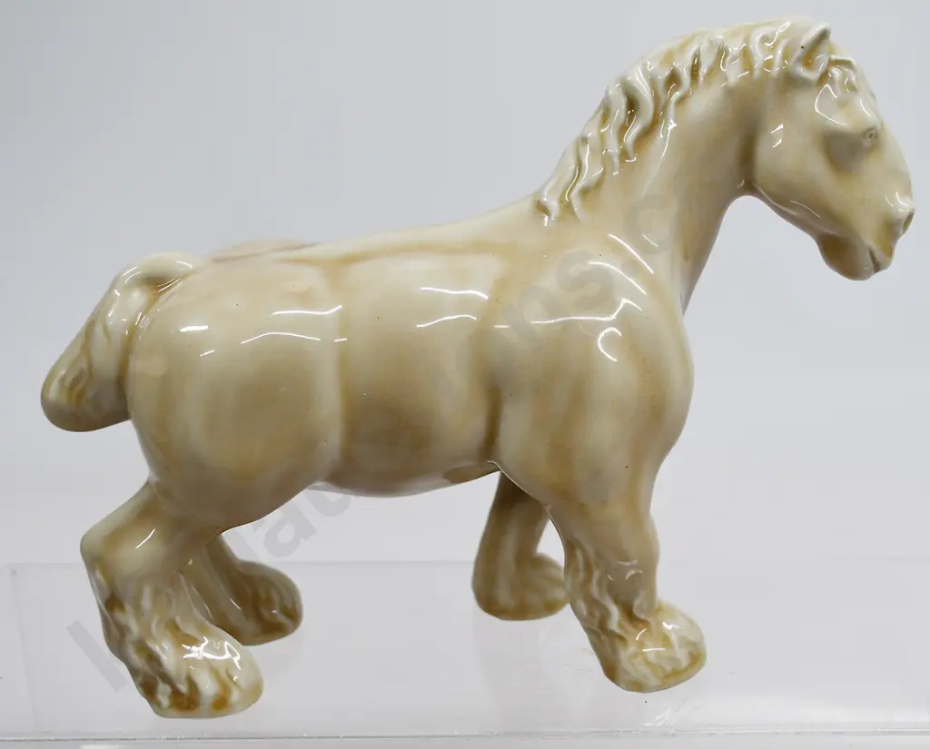 TEMUKA WARE DRAUGHT HORSE BEIGE Image 1++