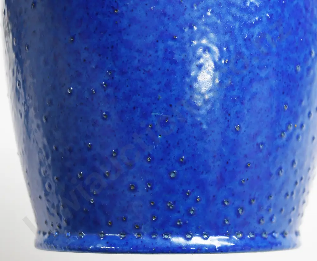 TEMUKA WARE BLUE VASE Image 1++