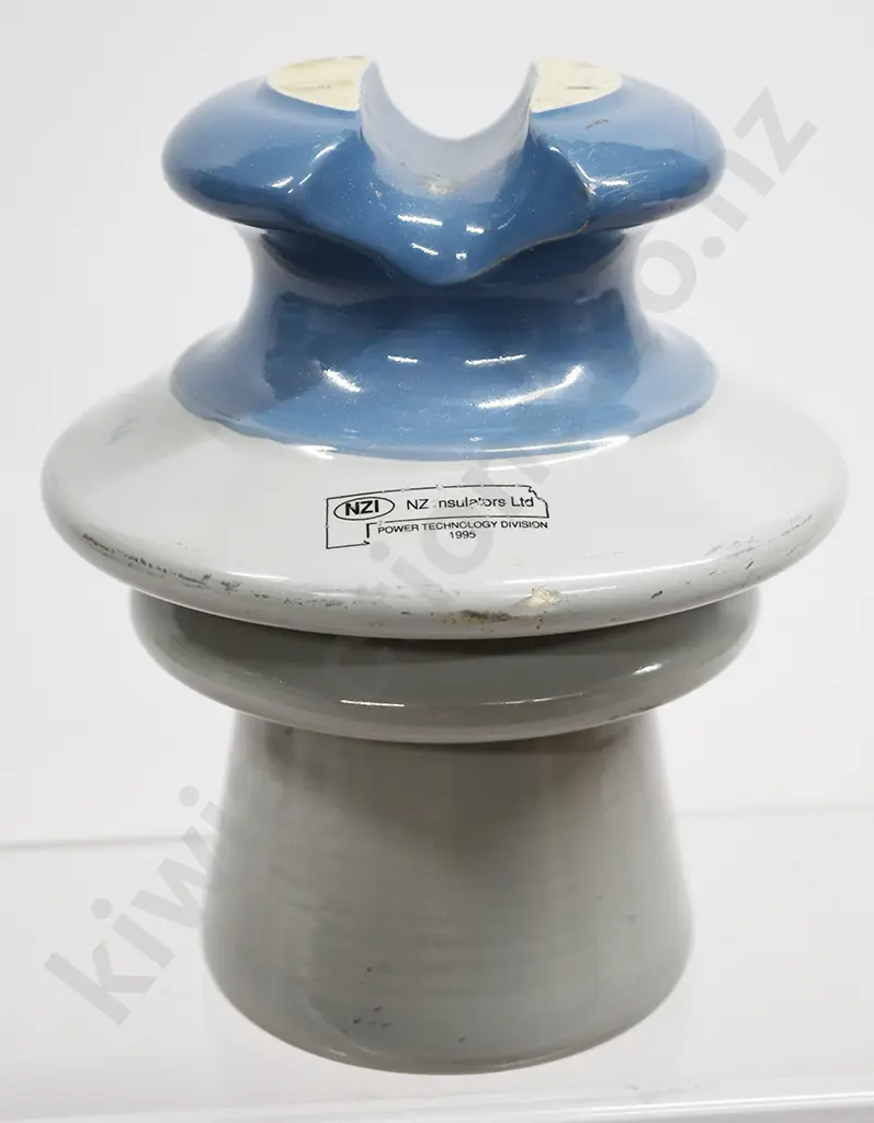 TEMUKA NZ INSULATORS ADVERTISING INSULATOR Image 1++