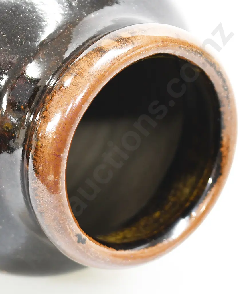 PAUL FISHER VASE Image 1++