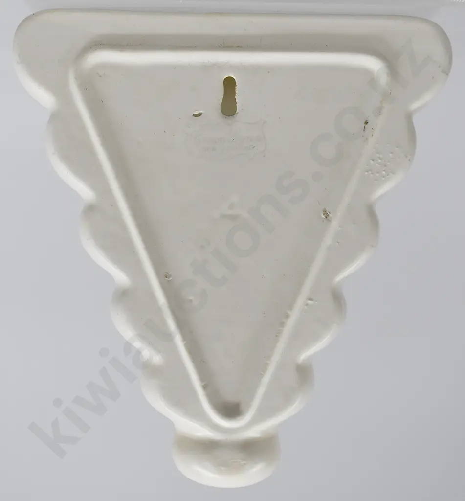 CROWN LYNN WALL POCKET HORIZONTAL WAVE NUMBER 4 Image 1++