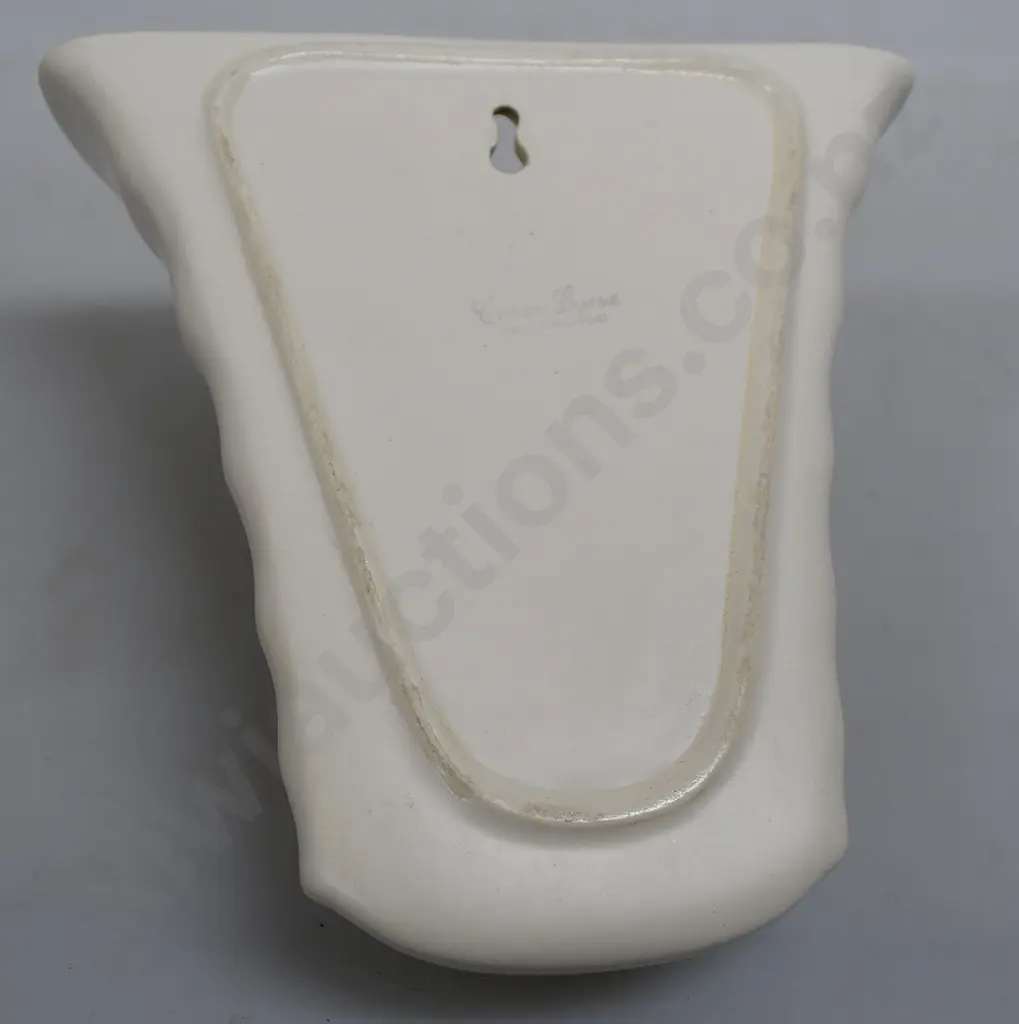 CROWN LYNN WALL POCKET NUMBER 454 Image 1++