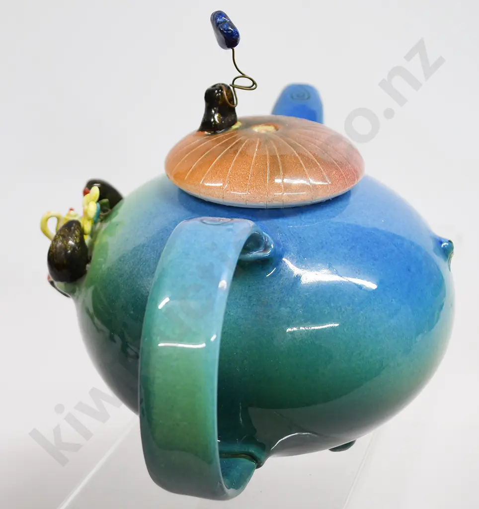 MARION MEWBURN TEAPOT Image 1++