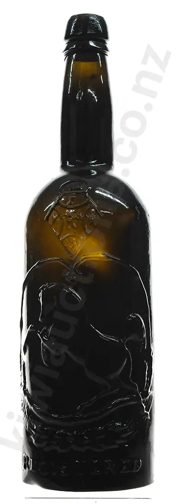 BLACK HORSE BEER BOTTLE Image 1++