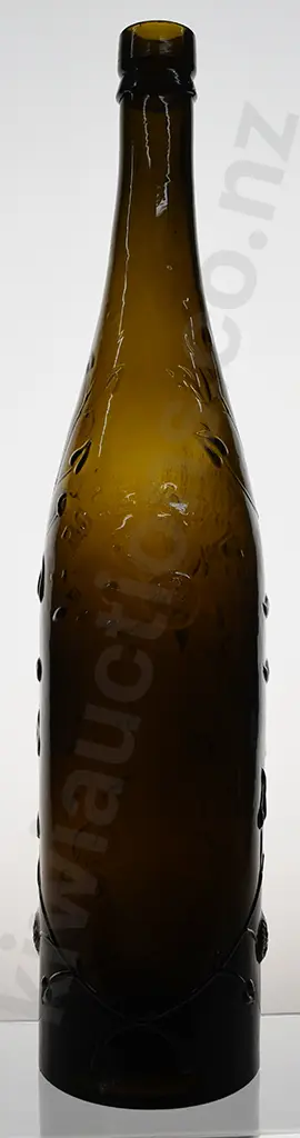 ROSE & CO BLACK GLASS CORDIAL LARGE SIZE Image 1++