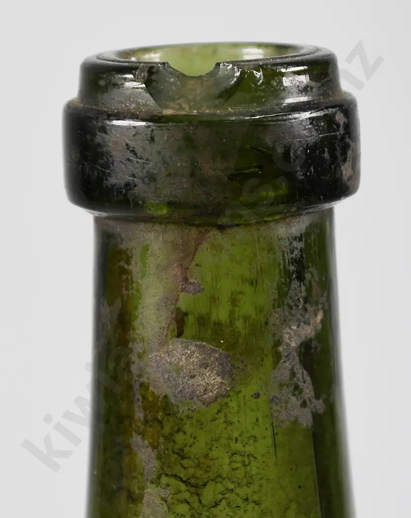 LABELLED RING SEAL BEERS Image 1++