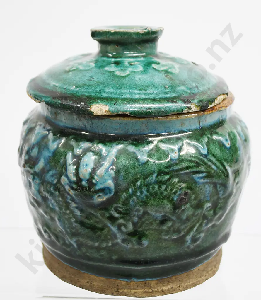GREEN GLAZED CHINESE STORAGE JAR WITH LID Image 1++