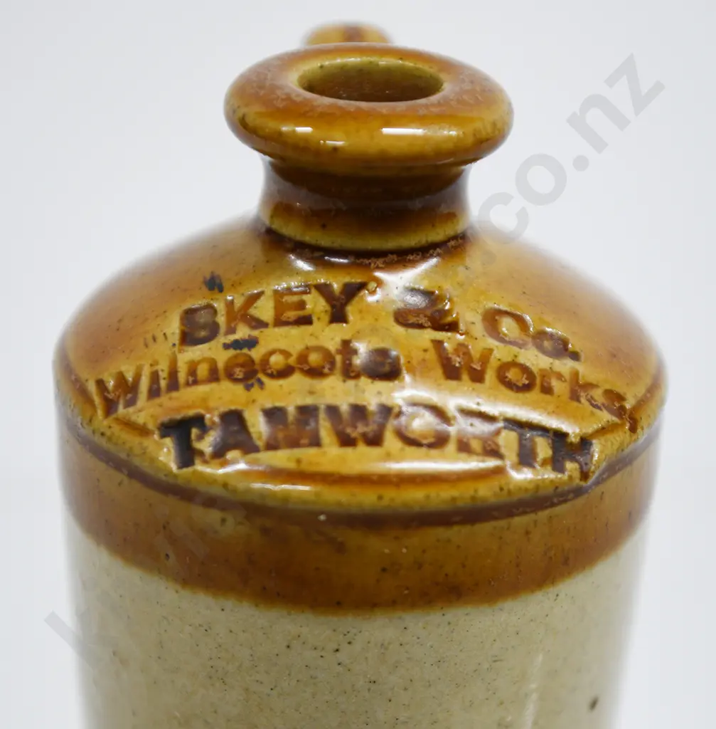 SKEY & CO TAMWORTH SAMPLE STONEWARE JAR Image 1++