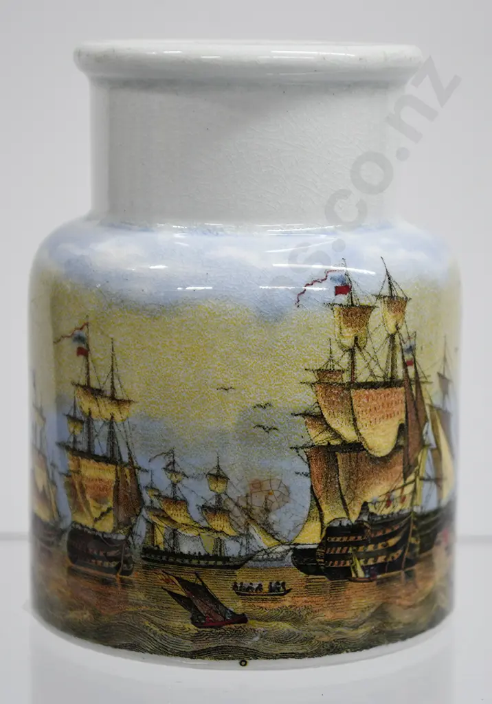 PRATT POT FLEET AT ANCHOR Image 1++