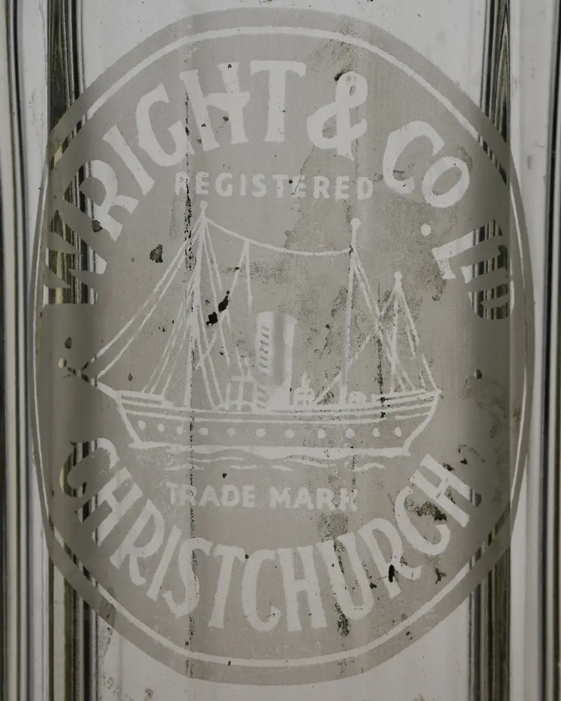 UNRECORDED CHRISTCHURCH SODA SYPHONS Image 1++