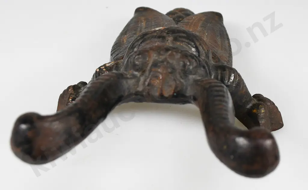 NICOLS FORGE DUNTROON NZ BEETLE BOOT SCRAPER Image 1++