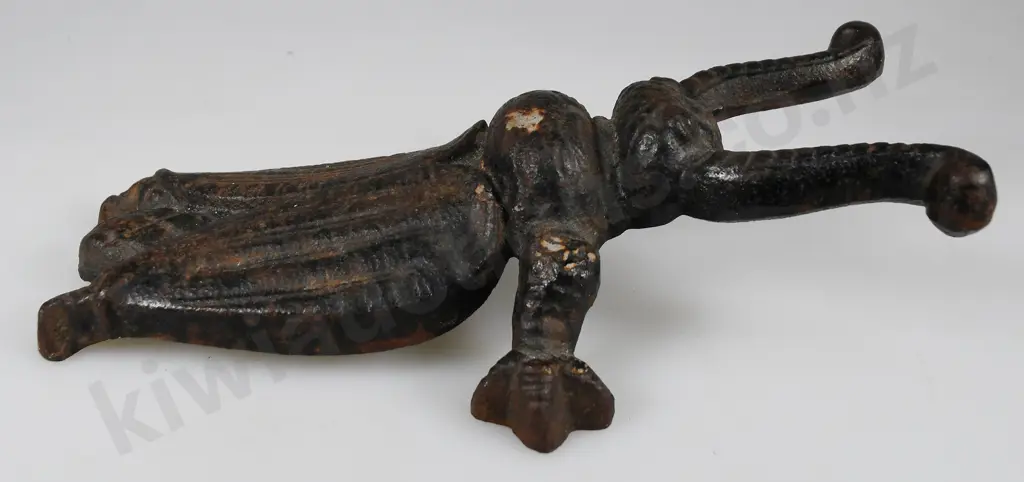 NICOLS FORGE DUNTROON NZ BEETLE BOOT SCRAPER Image 1++