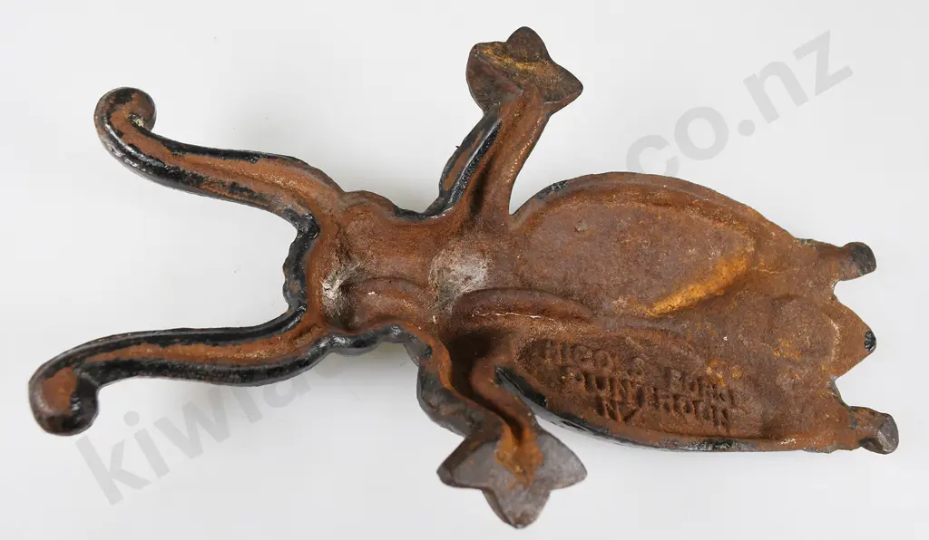 NICOLS FORGE DUNTROON NZ BEETLE BOOT SCRAPER Image 1++