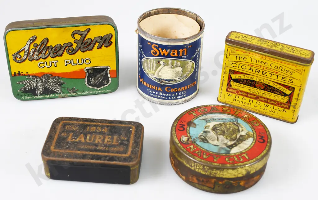 ASSORTED TOBACCO & RAZOR TINS Image 1++