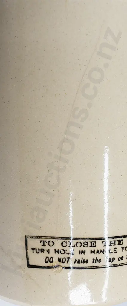 JOHNSON BROS MASTERTON STONE JAR Image 1++