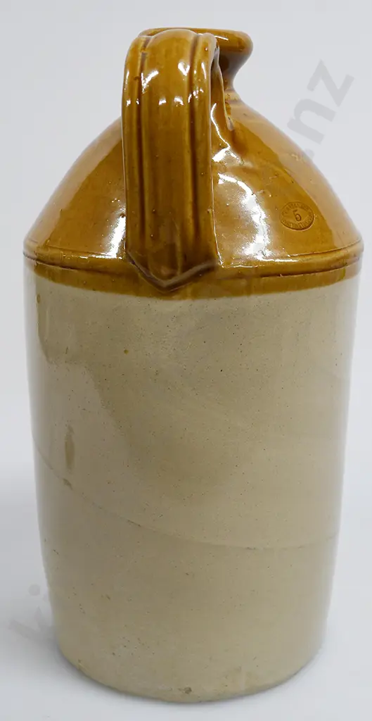 KEMP GORE STONE JAR Image 1++