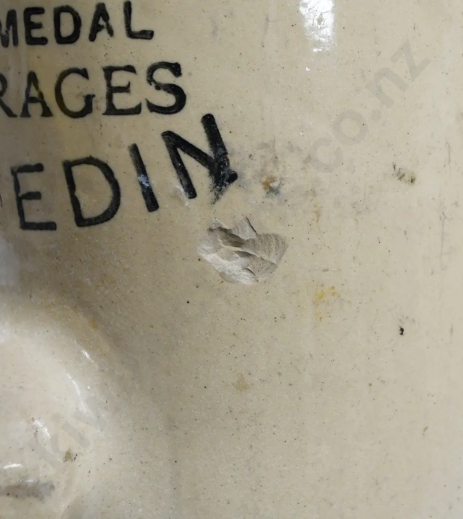 LANES LTD DUNEDIN STONE JAR Image 1++
