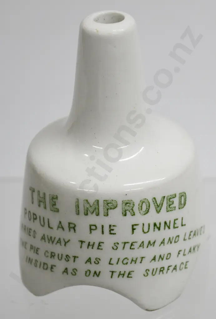 HUTCHINSON BROS LTD PIE FUNNEL Image 1++