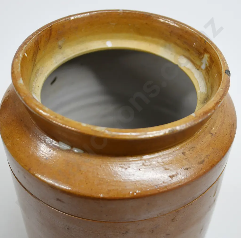 STEVENSON STONE WANGANUI STORAGE CROCK Image 1++