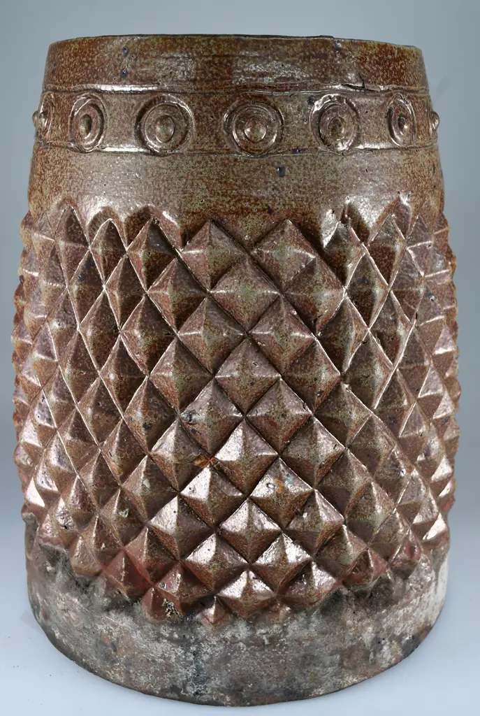 LOCAL POTTERY CHIMNEY POT Image 1++