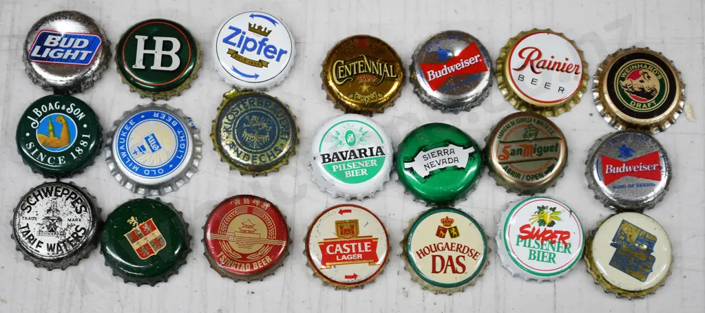 ASSORTED BOTTLE CAPS Image 1++