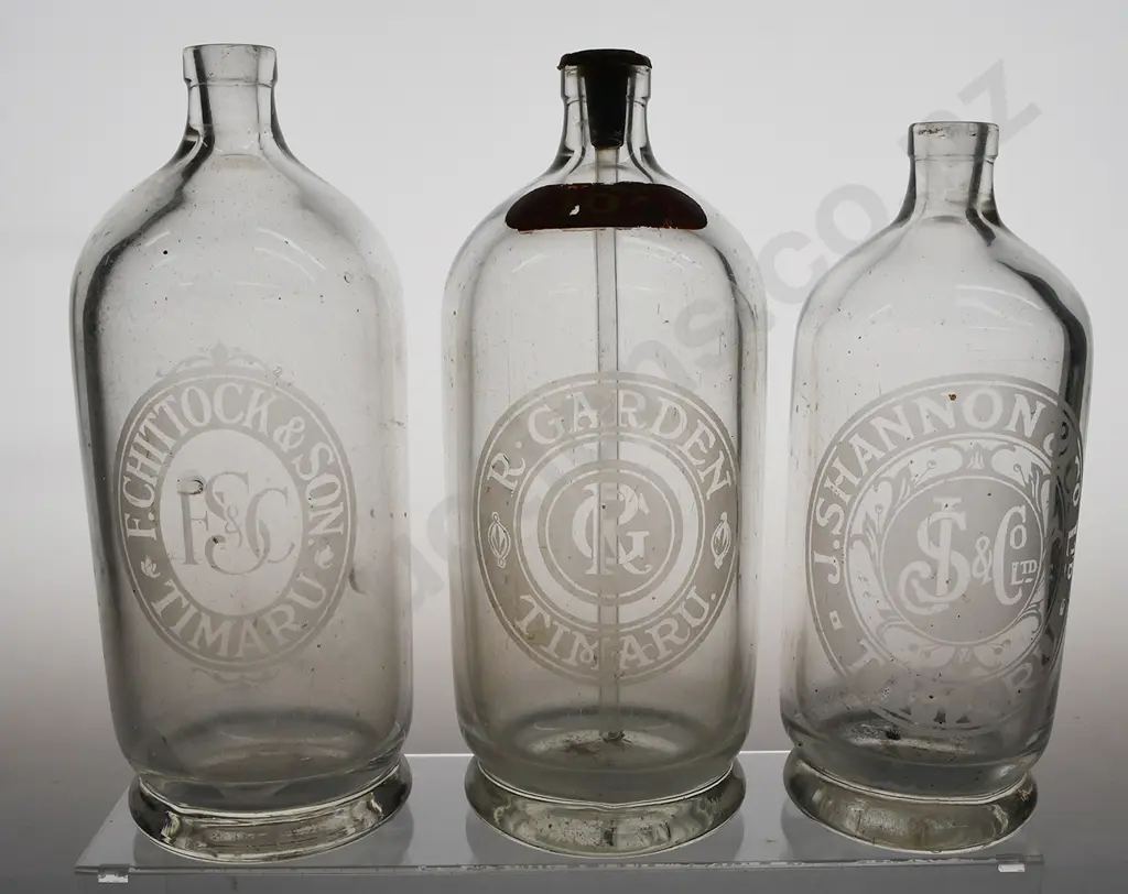 3 TIMARU SODA SYPHONS Image 1++