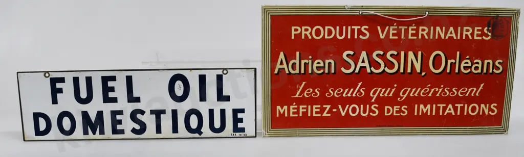 FRENCH FUEL OIL, VETERINAIRES SIGNS Image 1++