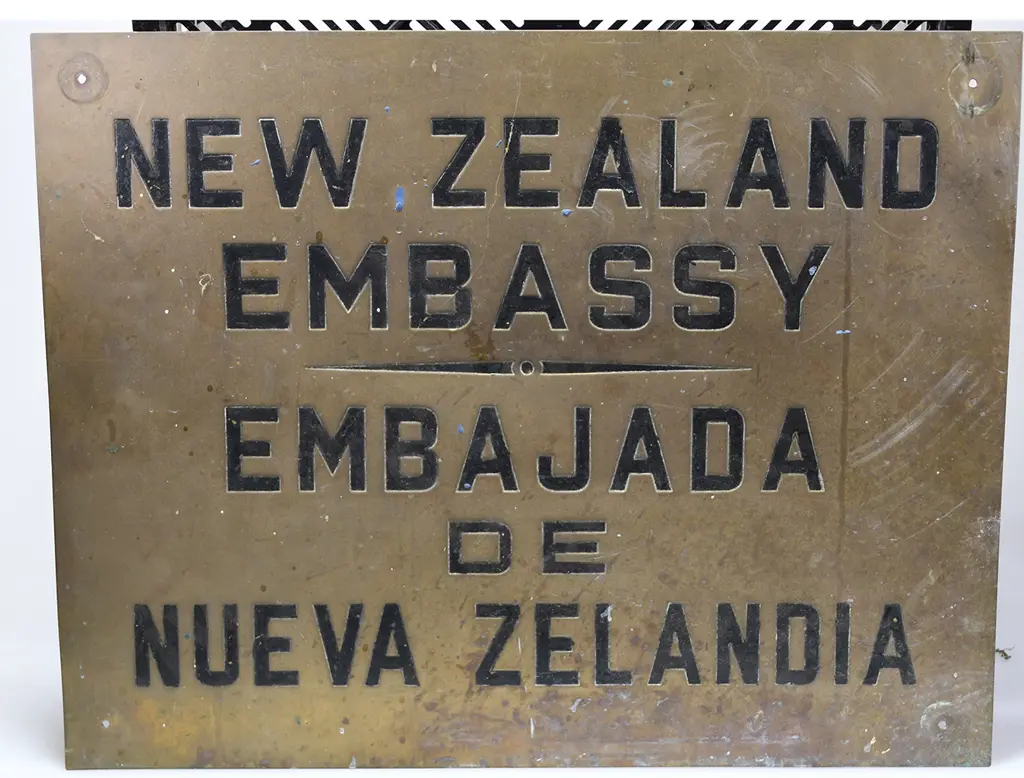 NEW ZEALAND EMASSY BRASS SIGN Image 1++