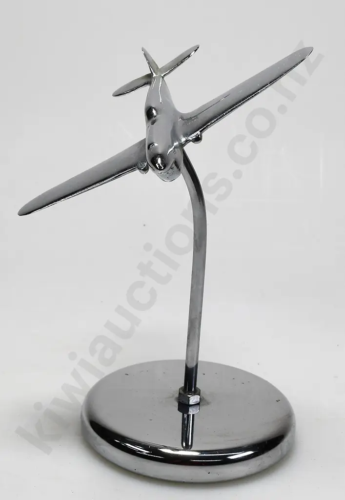 MODEL AIRPLANE ON STAND - 3 Image 1++