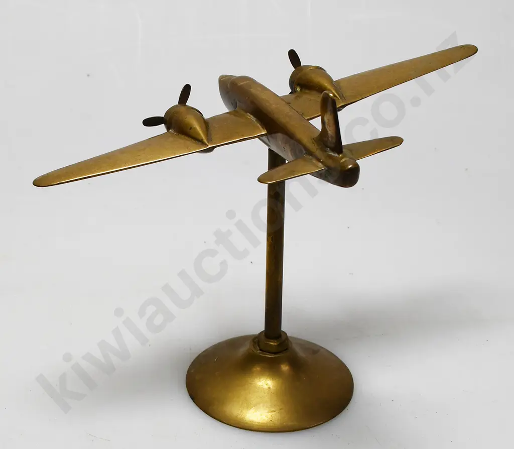 BRASS MODEL AIRPLANE ON STAND Image 1++