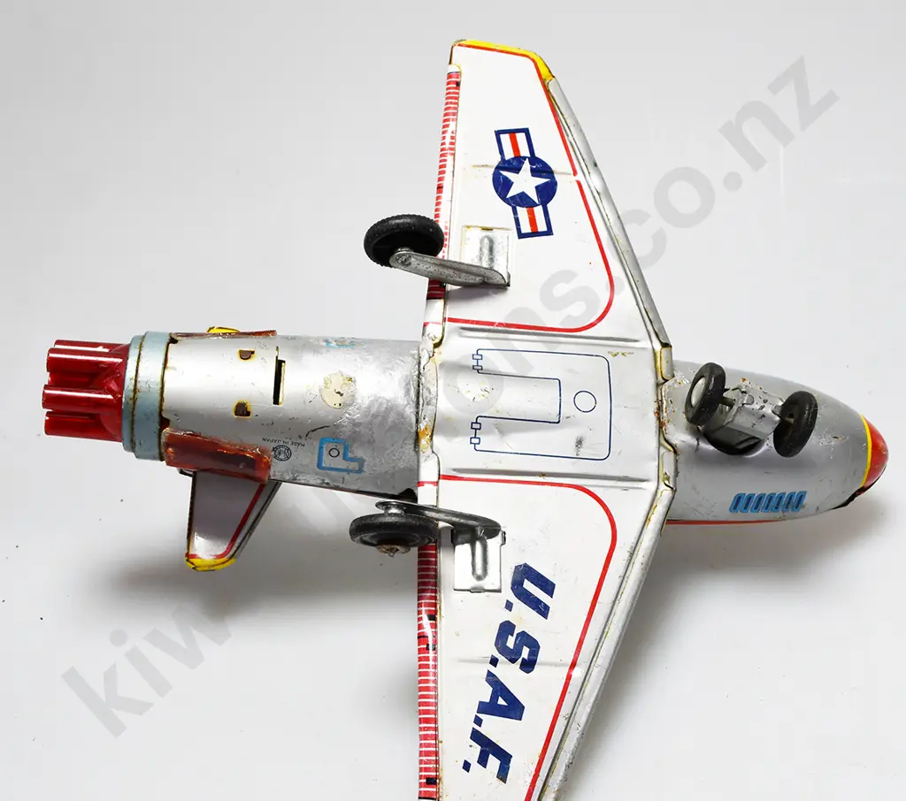 1960'S TINPLATE "XF-160 AIRPLANE" BATTERY OPERATED Image 1++