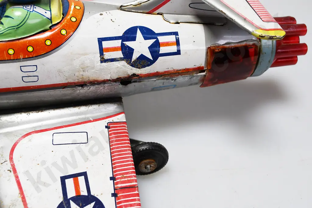 1960'S TINPLATE "XF-160 AIRPLANE" BATTERY OPERATED Image 1++