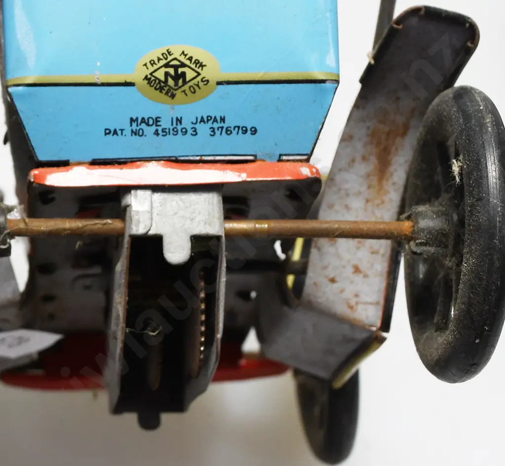 MADE IN JAPAN TINPLATE MODERN TOYS MODELS VETERAN CARS Image 1++