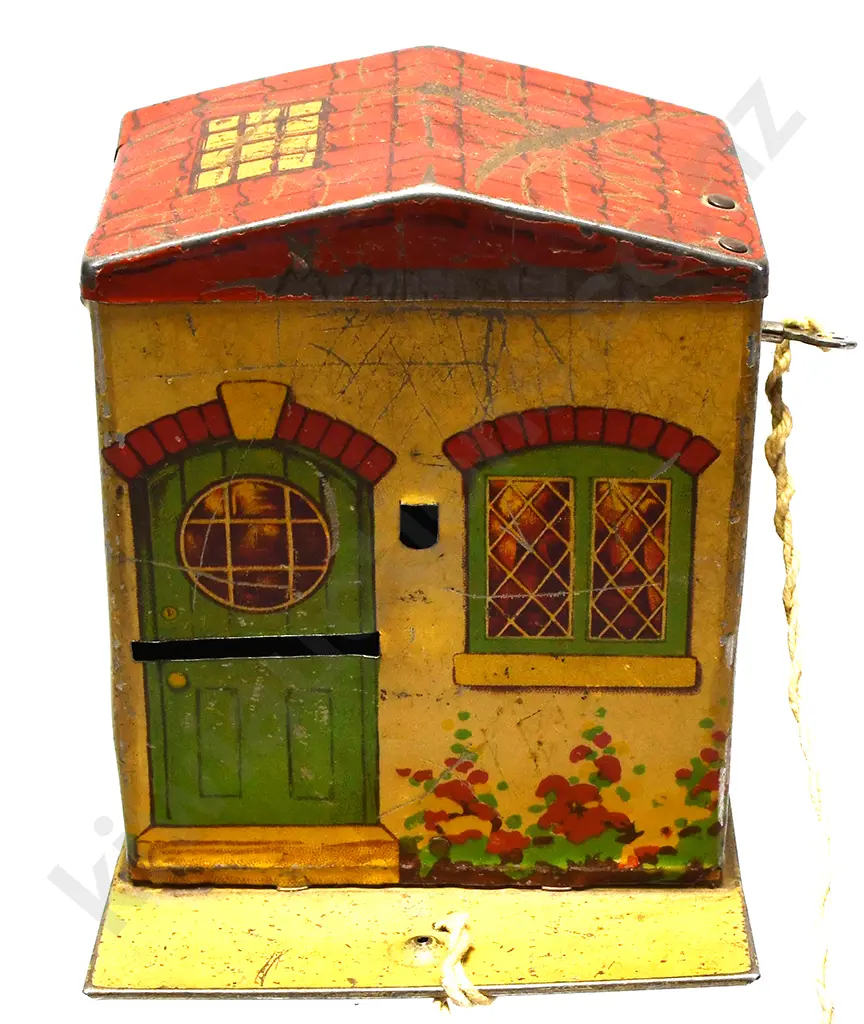 BISCUIT TIN MONEY BANK Image 1++