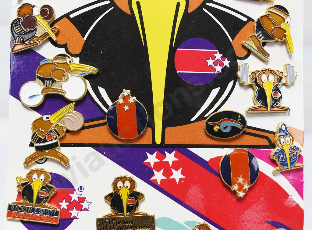 NZ COMMONWEALTH GAMES 1990 BADGES Image 1++