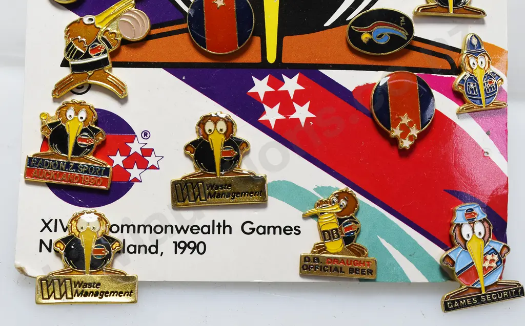 NZ COMMONWEALTH GAMES 1990 BADGES Image 1++