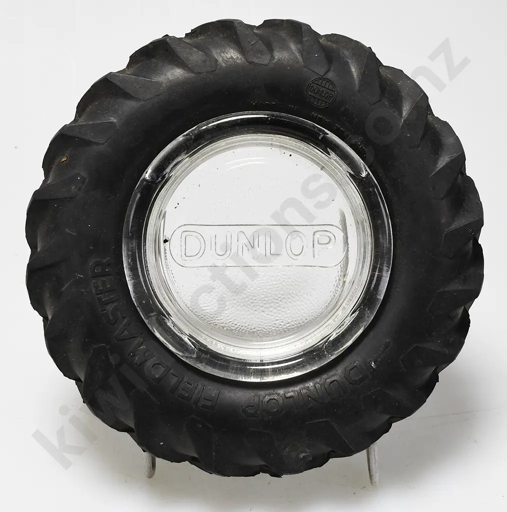 DUNLOP TYRE ASHTRAY Image 1++