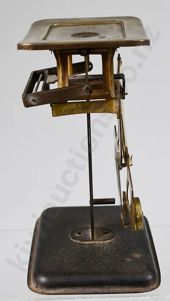 BILATERAL LETTTER SCALES Image 1++