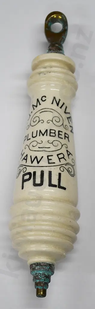 MCNIVEN PLUMBER HAWERA TOILET PULL Image 1++