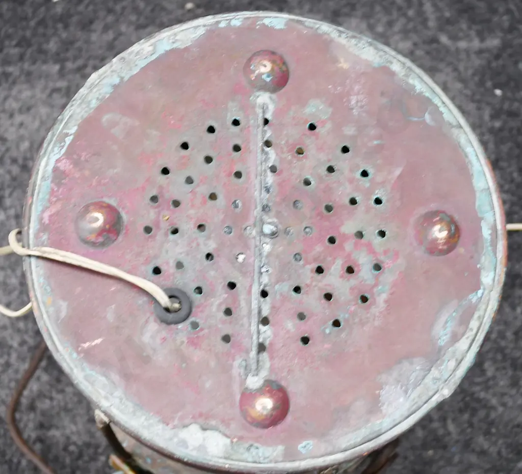 COPPER/BRASS ANCHOR SHIPS SIGNAL LANTERN, AUCKLAND MAKER Image 1++