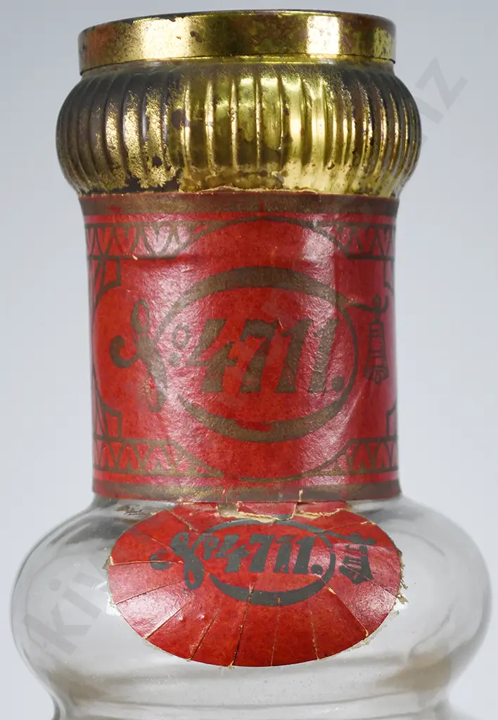 EAU DE COLOGNE 4711 DISPALY BOTTLE LAMP Image 1++